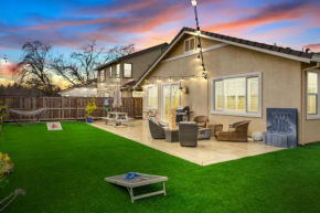 Modern-fully Loaded-ev Charger-big Yard-10 Min Dt